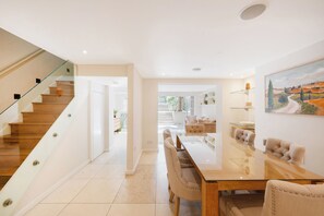 Interior - Historic, elegant and luxurious home in St John's Wood, central London (London)