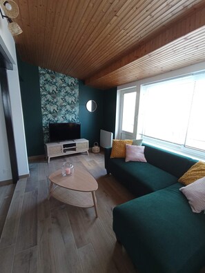 Living area - Gaby's Little House (Saint-Hilaire-de-Riez)