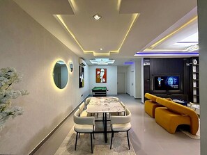 Spielezimmer