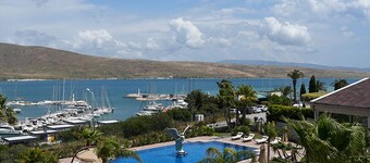NOA HOTEL PORT ALAÇATI