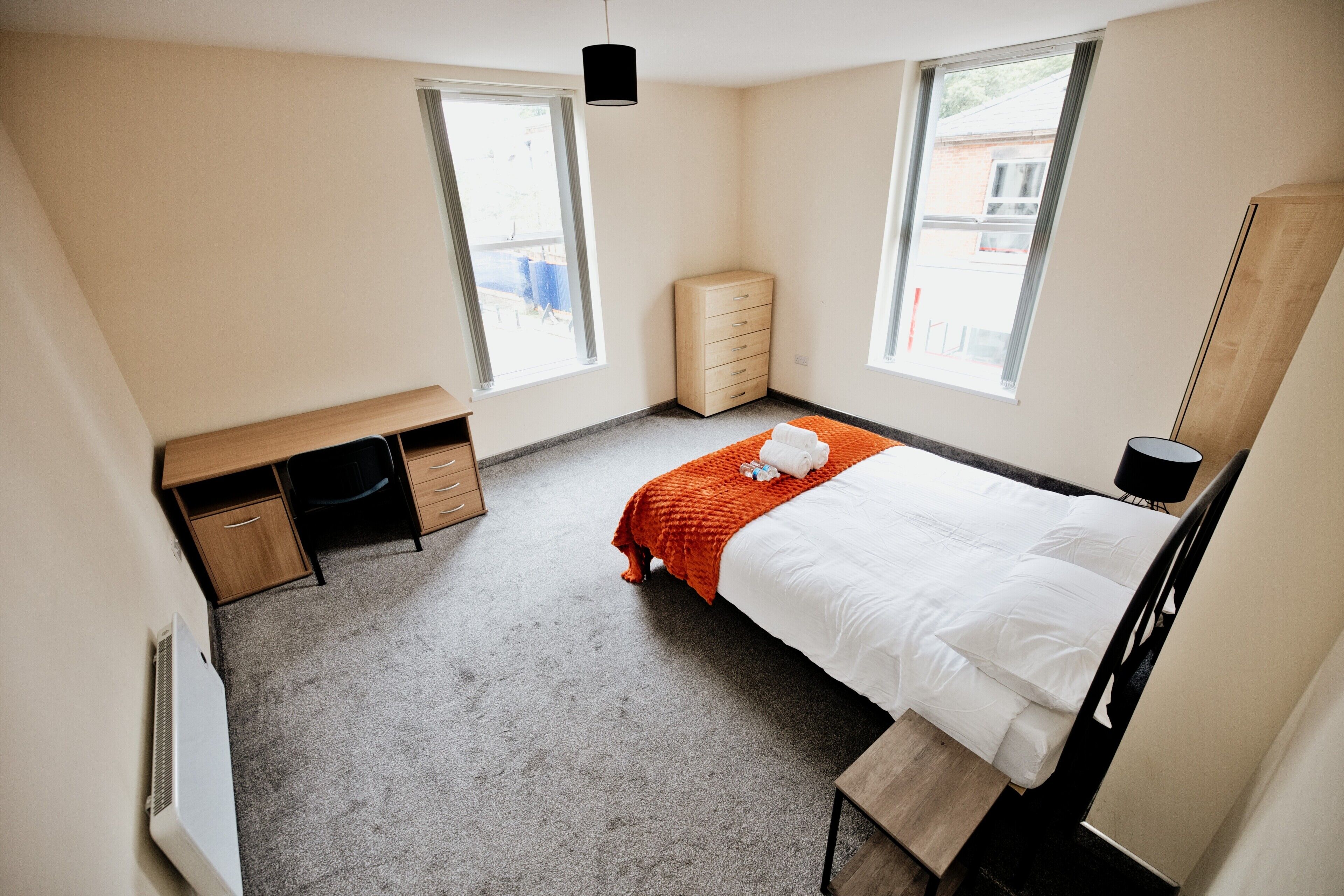 1 bedroom, iron/ironing board, Internet, bed sheets