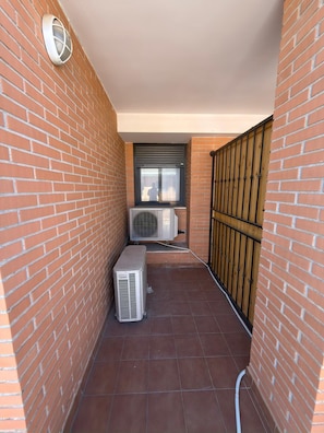 Interior - Private Villa in a Luxury Residential Area (Pinseque)