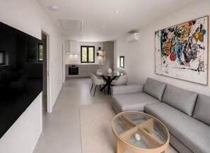 Living area - Sea View 2-bedroom apartment in the heart of Bol! (Bol)