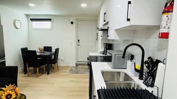 House, 2 Bedrooms, Accessible | Interior