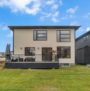 Hus - flere soveværelser - terrasse | Udendørsområde