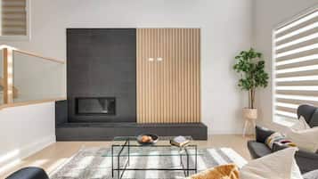 Talo, useita makuuhuoneita, patio | Sisätilat
