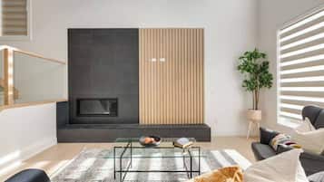 Talo, 5 makuuhuonetta, patio | Sisätilat