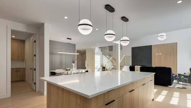 House, 5 Bedrooms, Patio | Interior