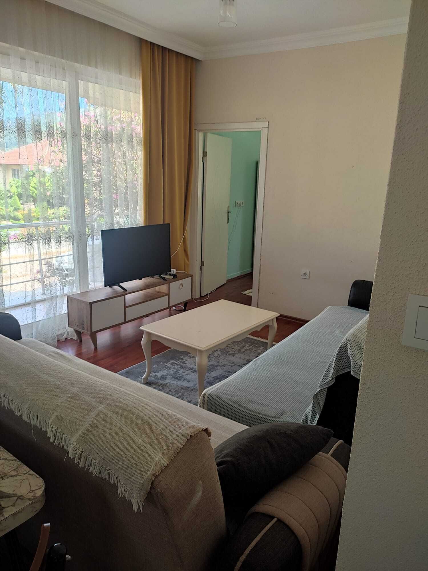 Familienapartment, Balkon, Stadtblick | Wohnbereich
