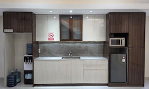 Shared kitchen - Unika Coliving Vibes Syariah (Pekanbaru)