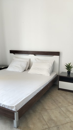 2 bedrooms