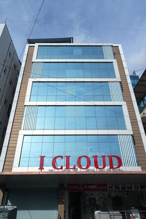 Luxury Studio | Exterior detail - I Cloud Elite Suites (Bengaluru)