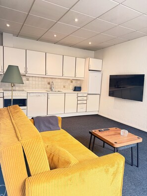 Apartment | Living area - Old Town Stay (Odense)