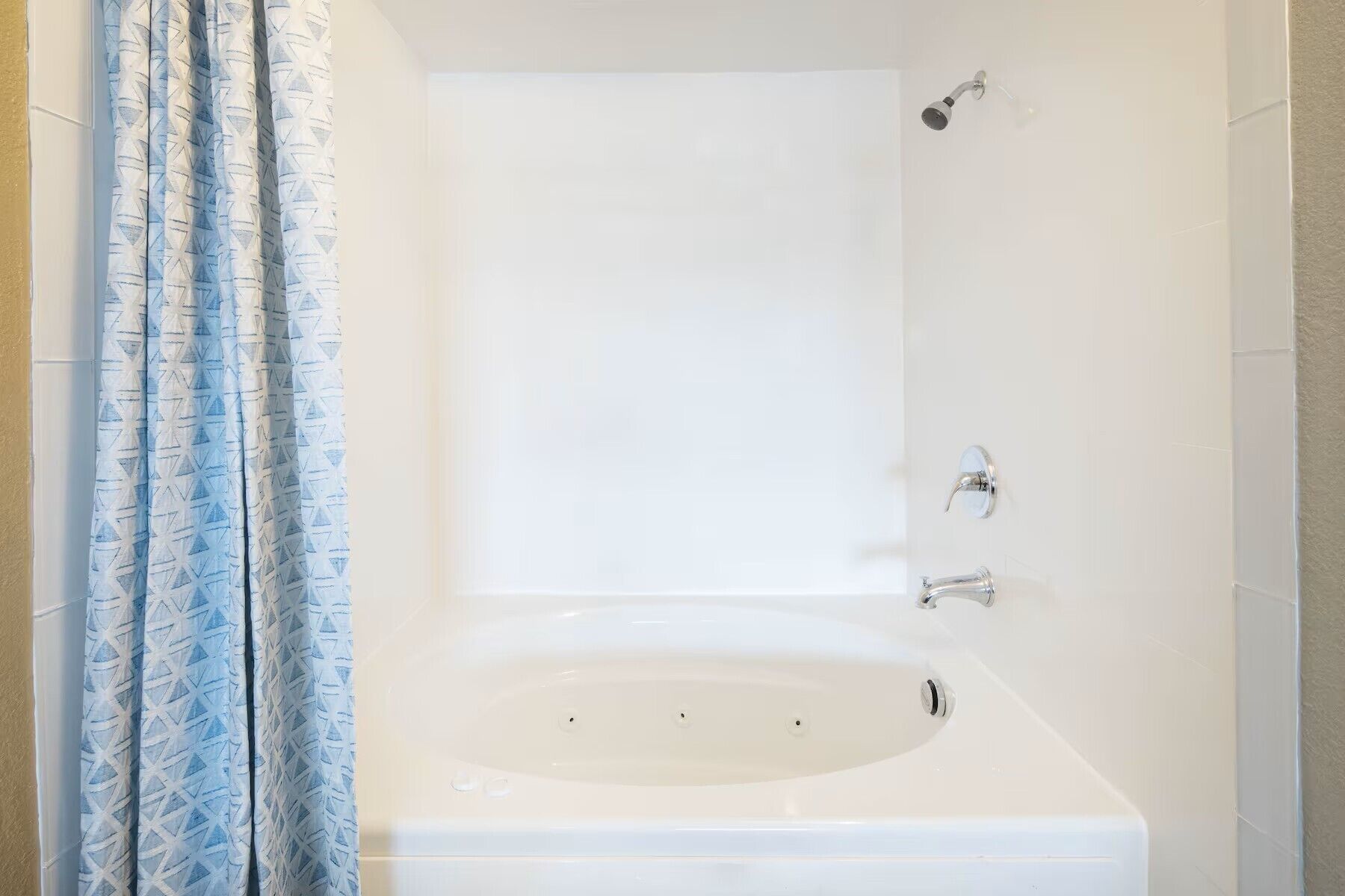 Basic-Zimmer | Badezimmer