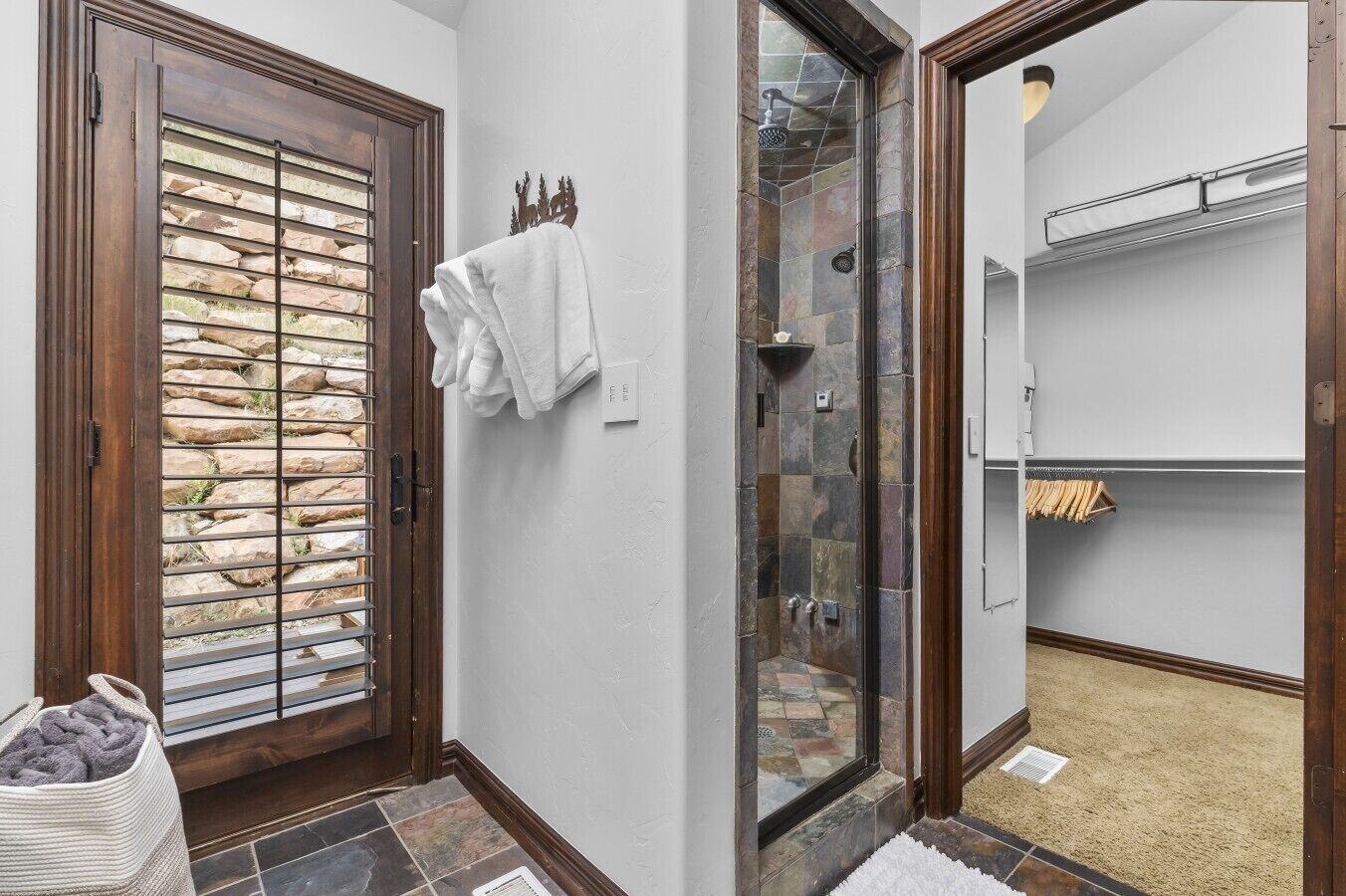 Hair dryer, towels