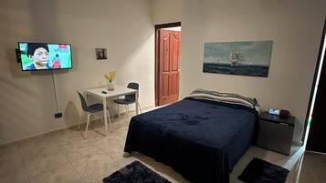 6 bedrooms, Internet, bed sheets