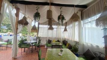 Dineren