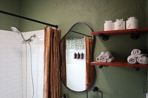 Shower, hair dryer, towels, soap - Modern Spa Inspired Retreat  • King Bed • Sleeps 4 (Dallas)