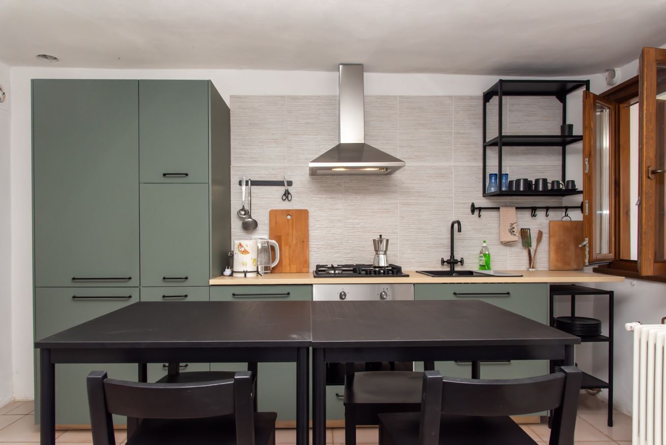 Fridge, microwave, dishwasher, toaster