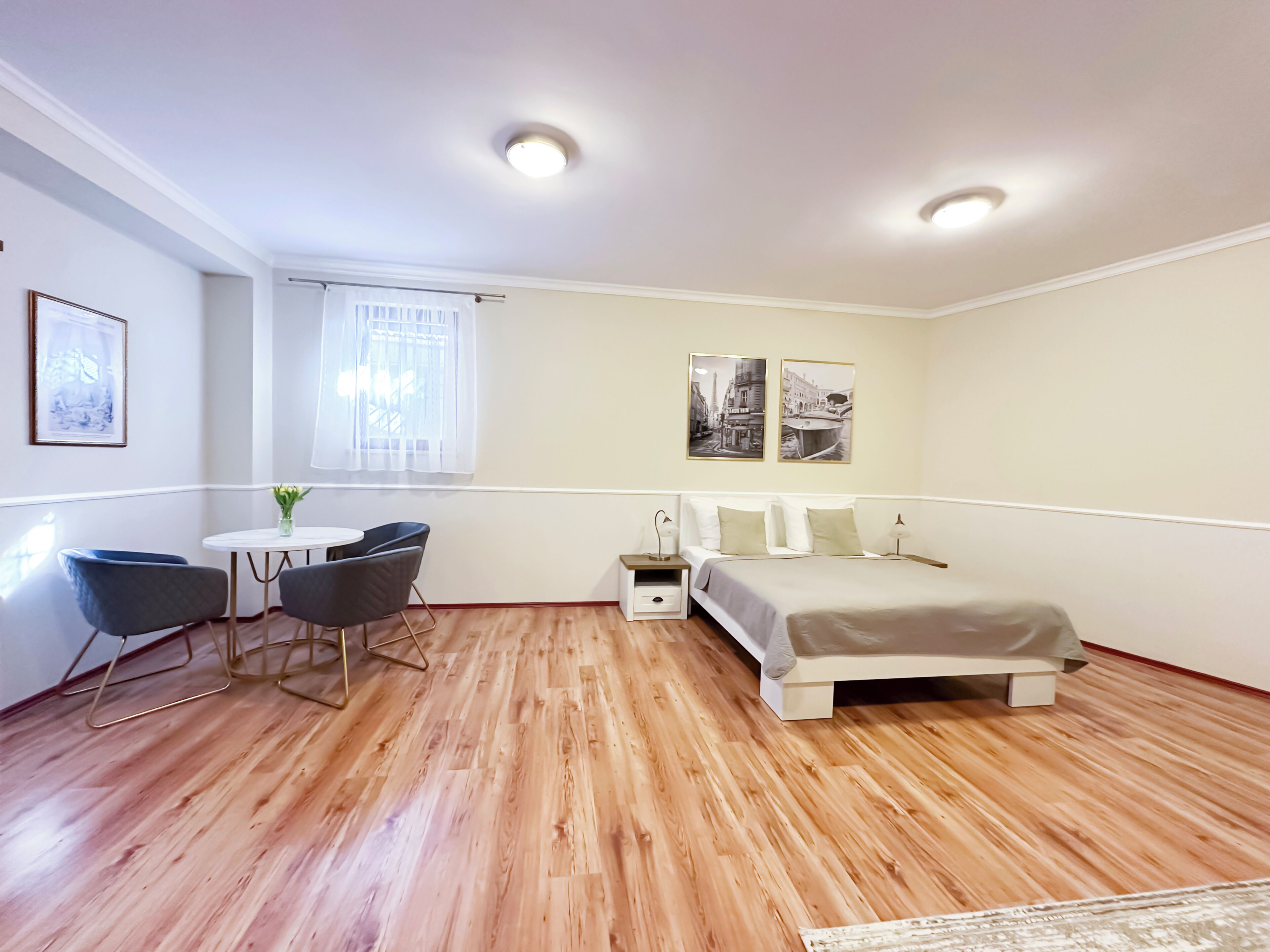 1 bedroom, desk, iron/ironing board, free WiFi