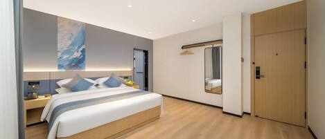 Deluxe Double Room, City View
