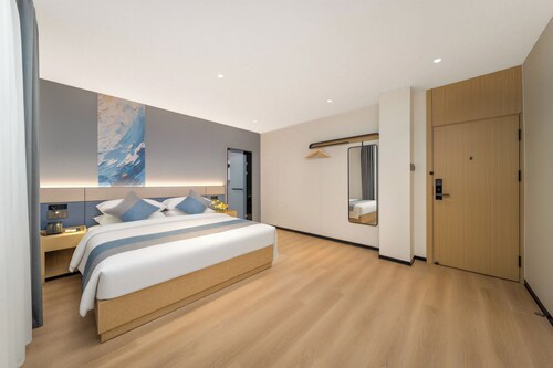 Guanshan Yuepin Hotel Guilin Station