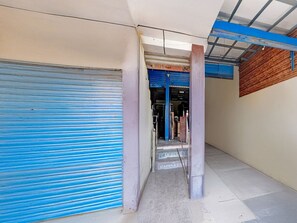 House | Reception - Saver Double Hotel Shhalom (Haldwani)
