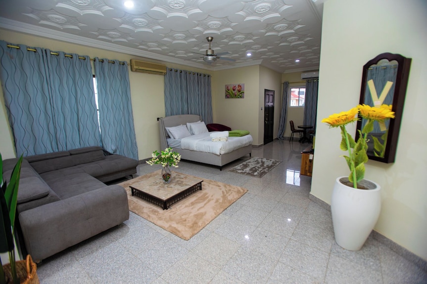 Luxury 1 And 2 Bedrooms House In Nice Braives With Cool Ac - Waremme