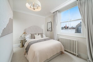 3 Schlafzimmer, Babybetten, kostenloses WLAN