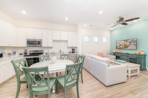 Interior - Margaritaville 4 bed Cottage near Disney, Universal and SeaWorld (Kissimmee)