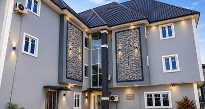 SMART HOME HOTEL