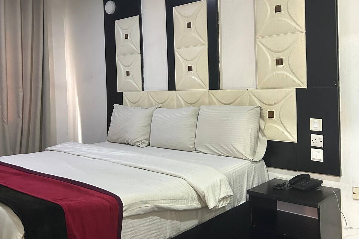 ห้องดีลักซ์, ปลอดบุหรี่ | Wi-Fi ฟรี