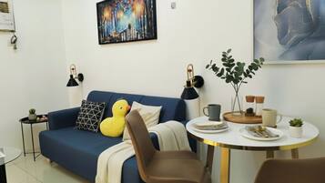 Appartement, 1 grand lit | Coin séjour