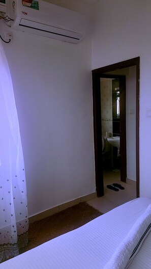 Executive-Apartment, Balkon, Poolblick