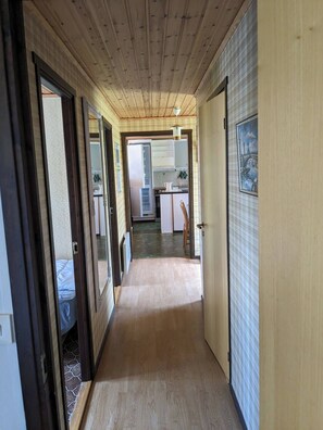 Hytte - 3 soveværelser - ryger - balkon