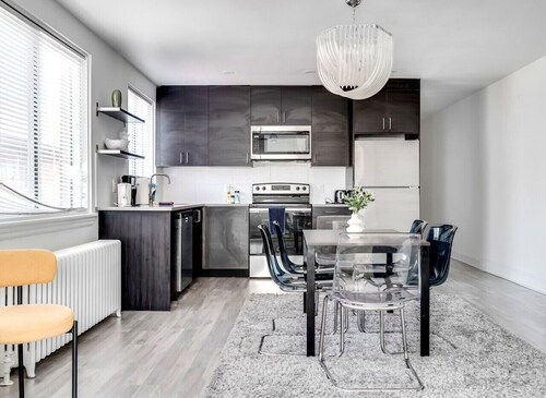 Downtown Ottawa | Luxury Suite