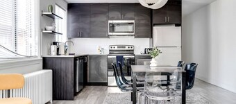 Downtown Ottawa | Luxury Suite