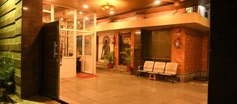 Hotel Vills - Stay in Luxury Guest House