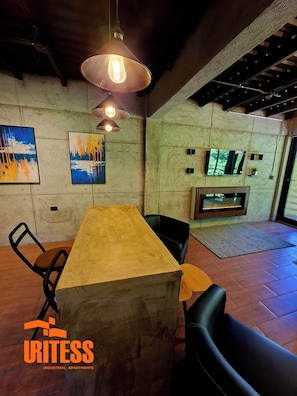 Apartament, vistes a la muntanya | Interior