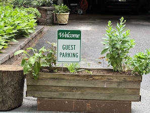 Exterior detail - Spacious 1-bedroom suite surrounded by nature in charming Downingtown. (Downingtown)