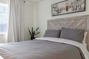 3 Schlafzimmer, Bügeleisen/Bügelbrett, WLAN, Bettwäsche