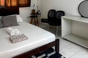 Room - Vrbo Property (Niterói)
