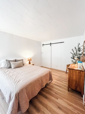 2 chambres, lit parapluie, Wi-Fi gratuit, draps fournis