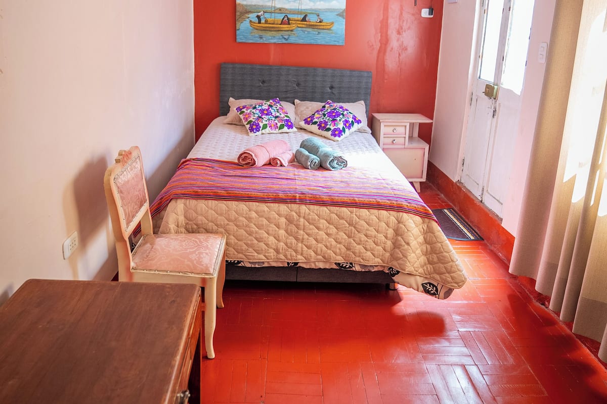 Chambre Supérieure, patio, vue cour intérieure | Wi-Fi gratuit