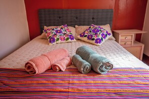 Superior Room, Patio, Courtyard View | Free WiFi - Casa Felicia y Victor (Puno)