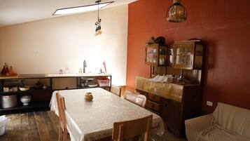Classic Apartment, Patio, Courtyard View | Dining