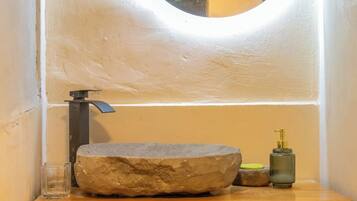 Comfort Triple Room, Patio, Courtyard View | Bathroom | Shower, hair dryer, towels, soap