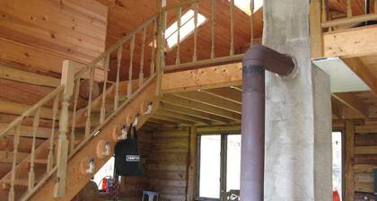 Round Top Retreat, Rustic Cabin