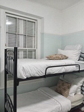 Free WiFi - BKaap1 Queens and Kings Guest House (Cape Town)