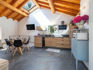 Unclassified image, 4 of 32, button - Cà Coda Rossa by Interhome (Chiavenna)